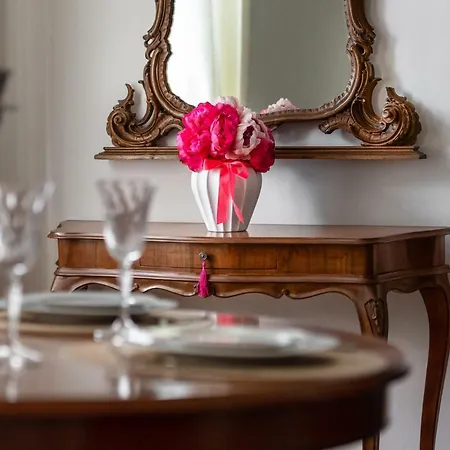 Beethoven Luxury Suite, Schonfeld, Bei Wien Apartment *